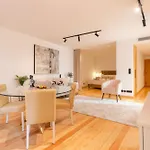 Prime Clerigos By Hosty Appartamento Oporto