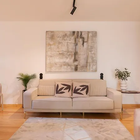 Apartment Prime Clerigos By Hosty Porto