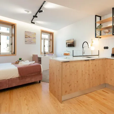 Prime Clerigos By Hosty