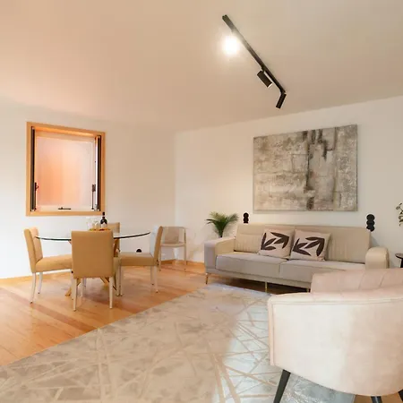 Prime Clerigos By Hosty *