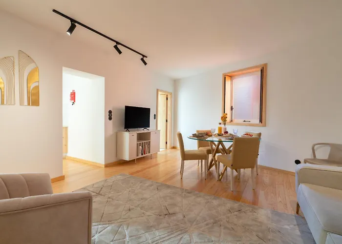 Prime Clerigos By Hosty *