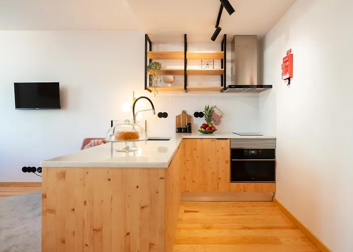 Apartment Prime Clerigos By Hosty Porto