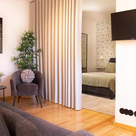 Prime Clerigos By Hosty